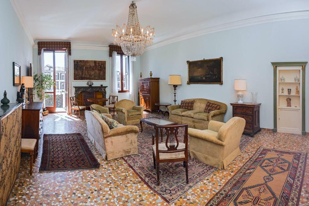شقة Casa Cattaneo Grand Canal View البندقية المظهر الخارجي الصورة
