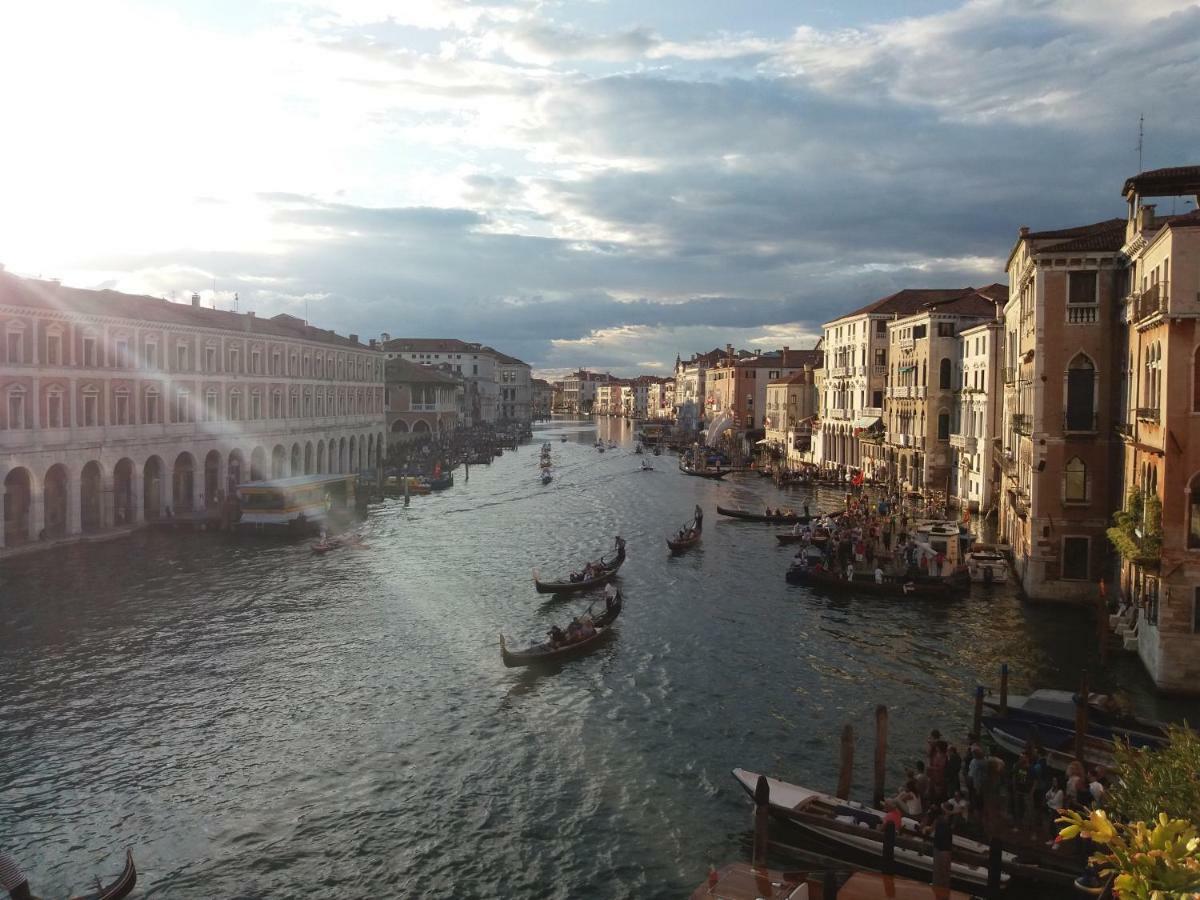 شقة Casa Cattaneo Grand Canal View البندقية المظهر الخارجي الصورة
